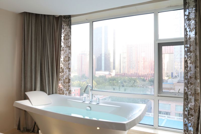 Top Bathtub Installation Companies in Willoughby, OH