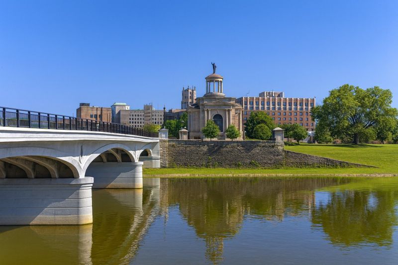 Best Bathtub Installation pros in Berea, OH