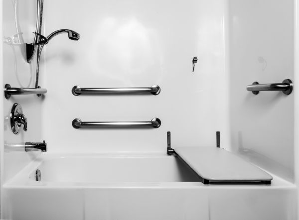 Accessible Tub Installation in Brecksville