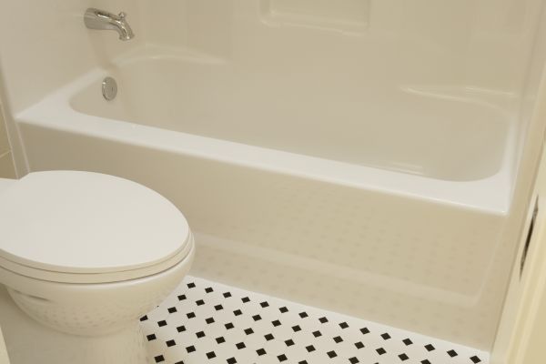 Fiberglass Tub Replacement in Brecksville